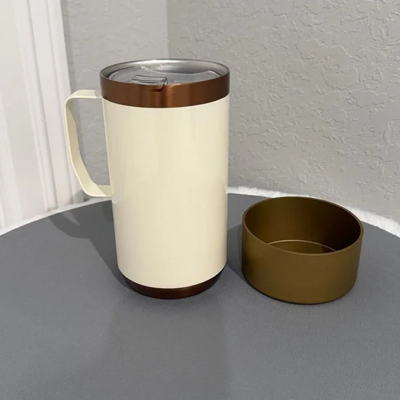 EUC Stanley 24oz Camp Mug with boot - Picture 3 of 11